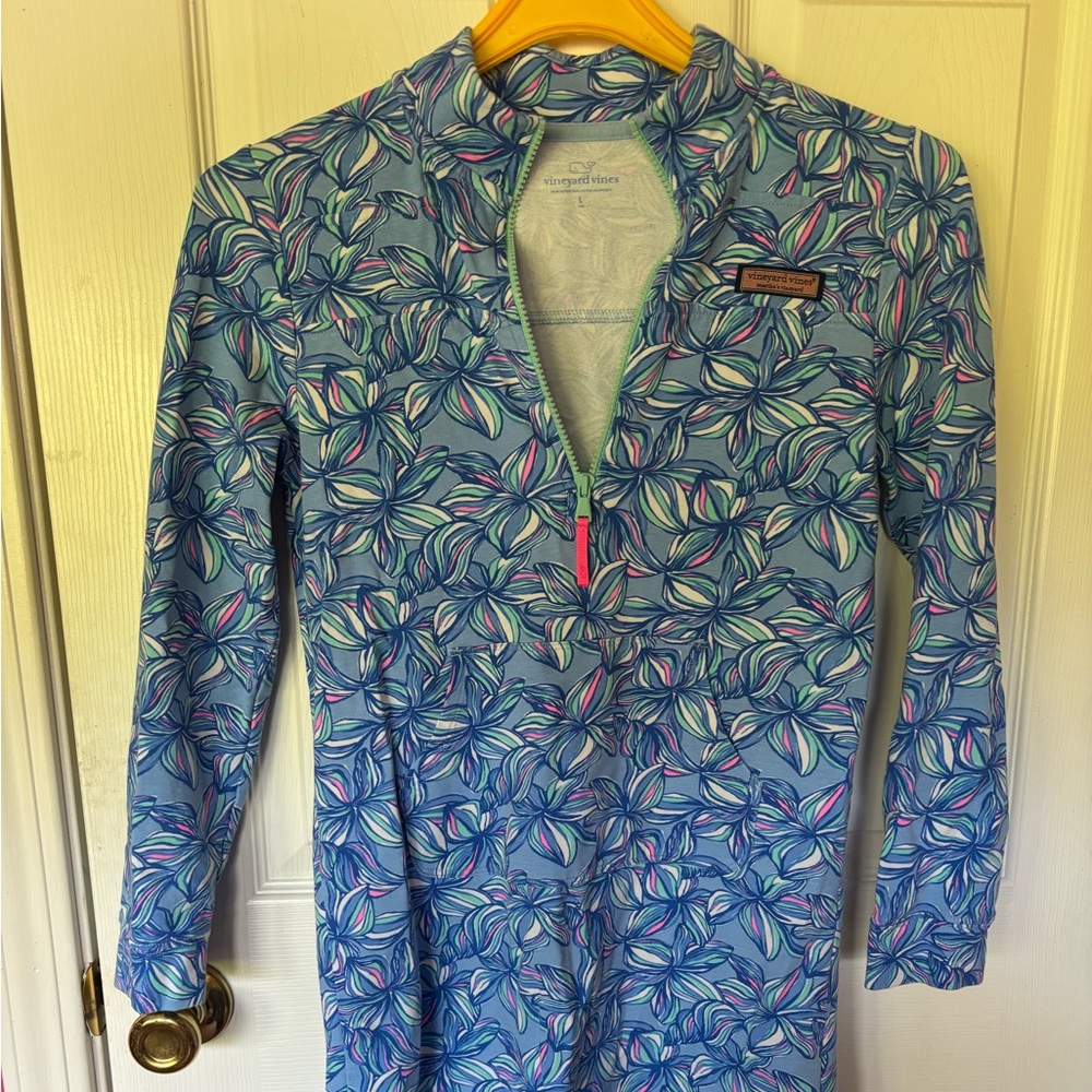 Blue Leaf Patterned Long Sleeve Top Sz Lrge(14)